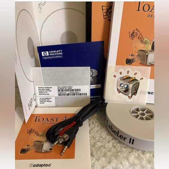 Adaptec Toast 4 Deluxe Software for Mac Big Box CD Recording - Picture 7 of 13